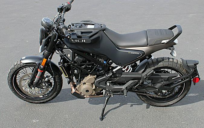 2023 Husqvarna Svartpilen 401