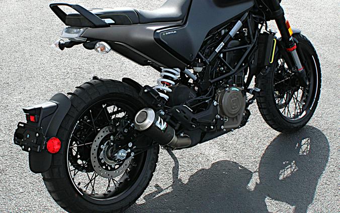 2023 HUSQVARNA Svartpilen 401