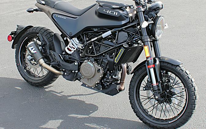 2023 HUSQVARNA Svartpilen 401