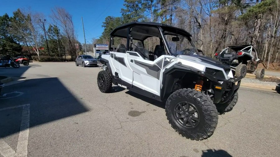 2022 Polaris® General XP 4 1000 Deluxe