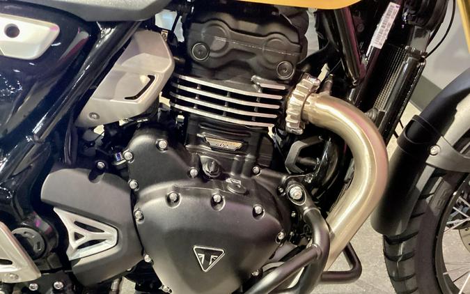 2026 Triumph Scrambler 400 XC