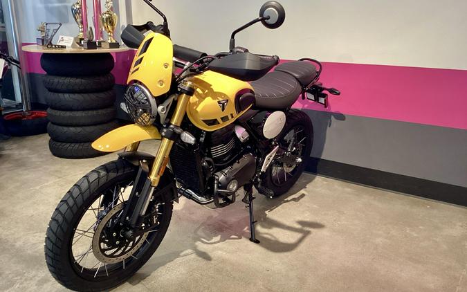 2026 Triumph Scrambler 400 XC