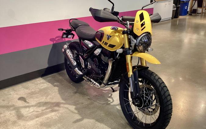 2026 Triumph Scrambler 400 XC