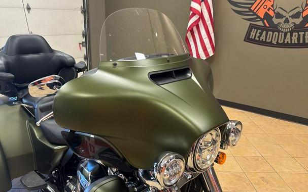 2022 Harley-Davidson® FLHTCUTG - Tri Glide® Ultra
