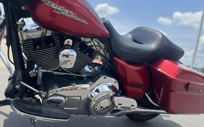 2013 Harley-Davidson® FLHX Street Glide® EMBR RED SUNGLO 667974