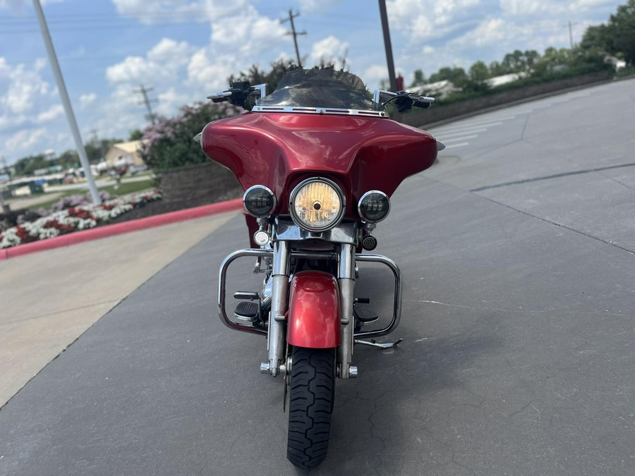 2013 Harley-Davidson® FLHX Street Glide® EMBR RED SUNGLO 667974
