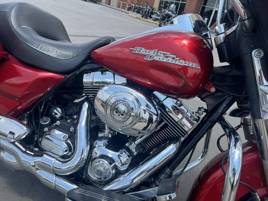 2013 Harley-Davidson® FLHX Street Glide® EMBR RED SUNGLO 667974