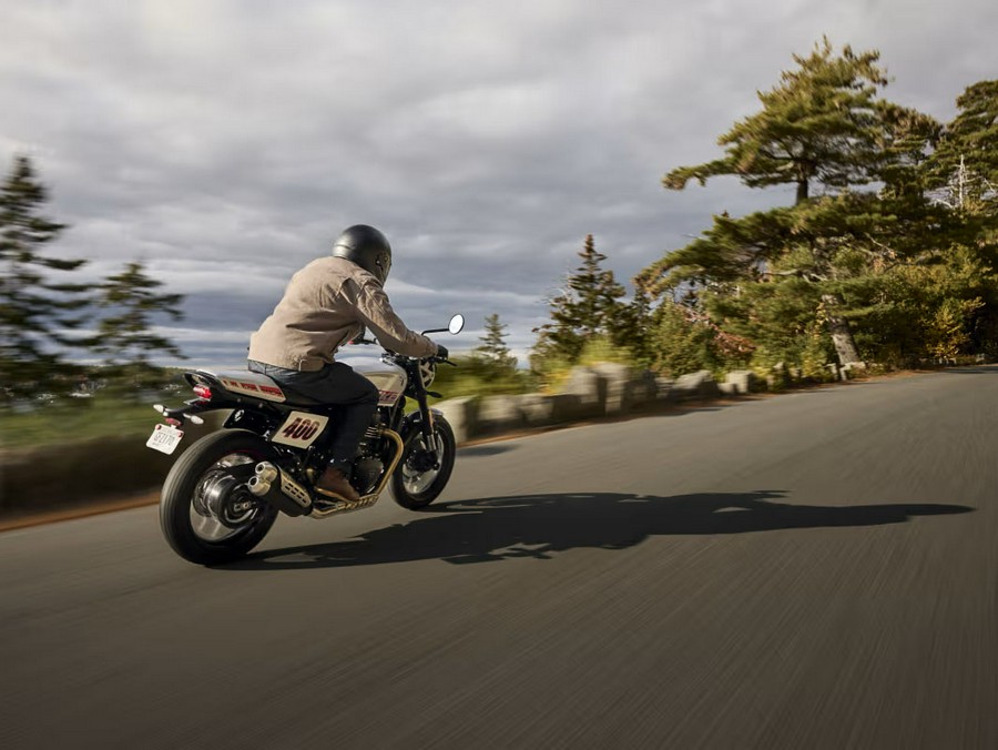 2027 Triumph Tracker 400
