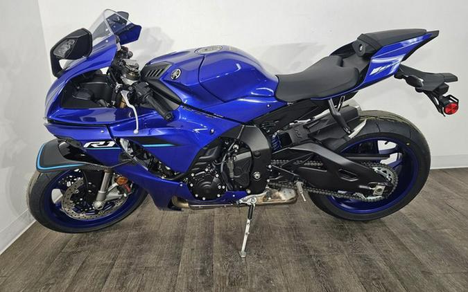 2026 Yamaha YZF R1