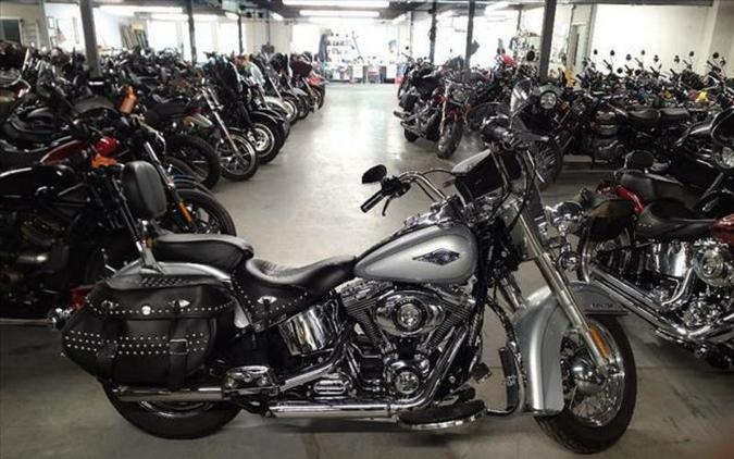 2015 Harley-Davidson® FLSTC - Heritage Softail® Classic