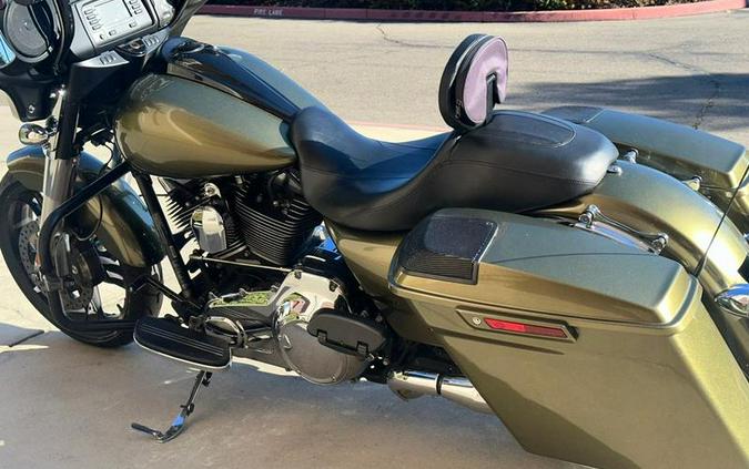 2016 Harley-Davidson® FLHX - Street Glide®