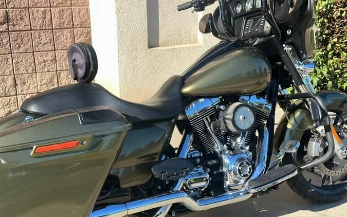 2016 Harley-Davidson® FLHX - Street Glide®