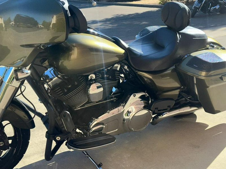 2016 Harley-Davidson® FLHX - Street Glide®