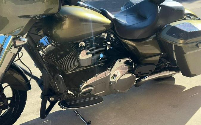 2016 Harley-Davidson® FLHX - Street Glide®
