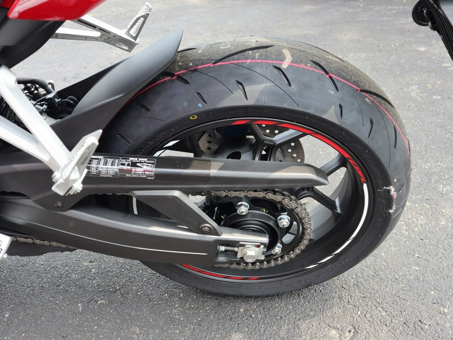 2025 Honda CBR650R E-Clutch