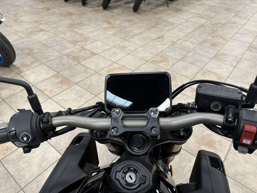 2026 Honda CB650R E-CLUTCH