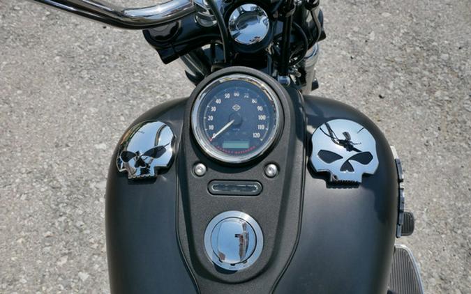 2015 Harley-Davidson Dyna FXDB - Street Bob
