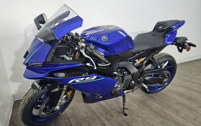2027 Yamaha YZF R9