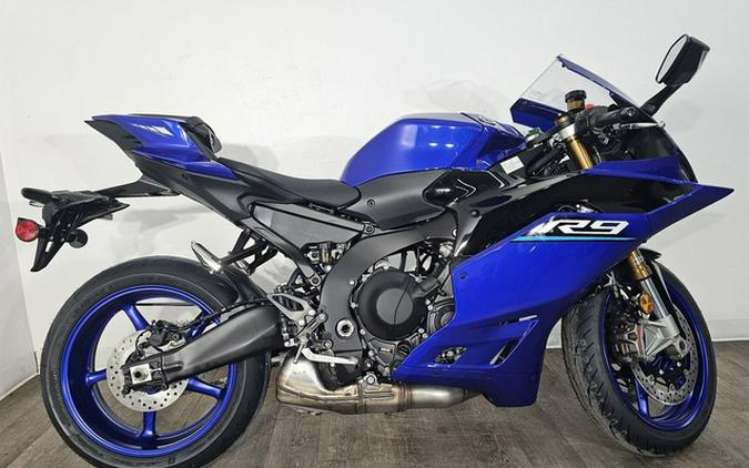 2027 Yamaha YZF R9