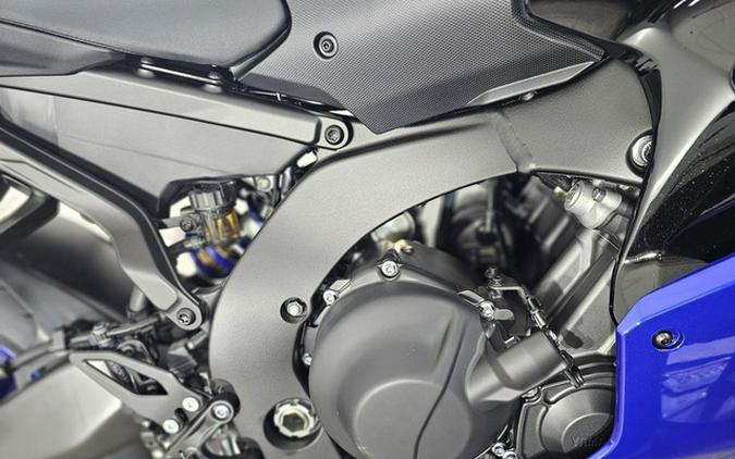 2027 Yamaha YZF R9