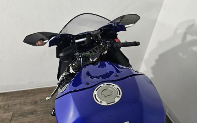 2027 Yamaha YZF R9