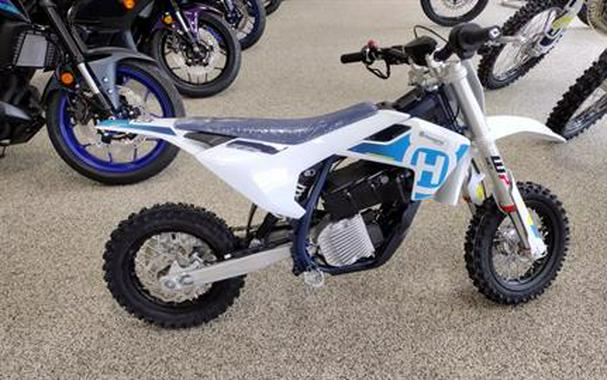 2024 Husqvarna EE 3