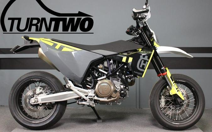 2023 Husqvarna Supermoto 701