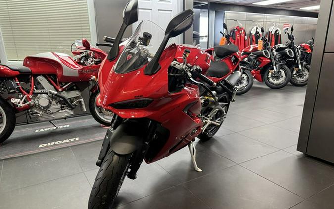 2026 Ducati Panigale V2