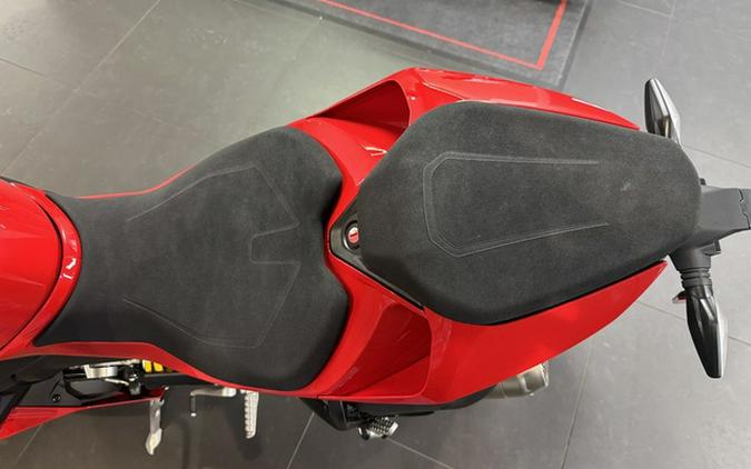 2026 Ducati Panigale V2