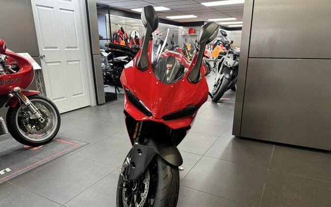 2026 Ducati Panigale V2