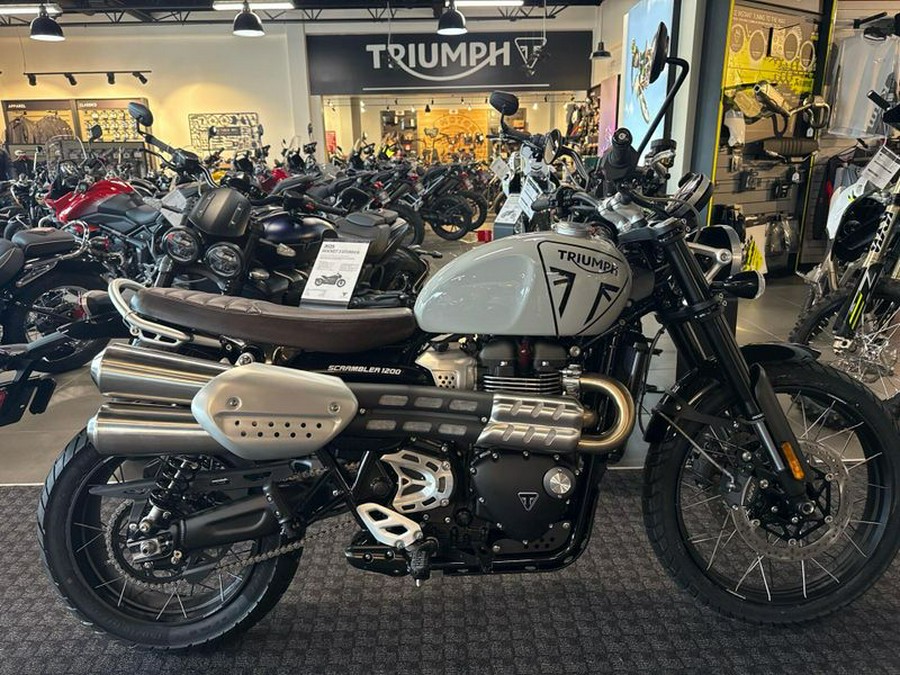 2025 Triumph Scrambler 1200 X