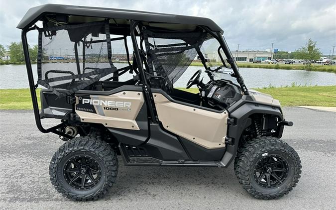 2023 Honda Pioneer 1000-5 Deluxe