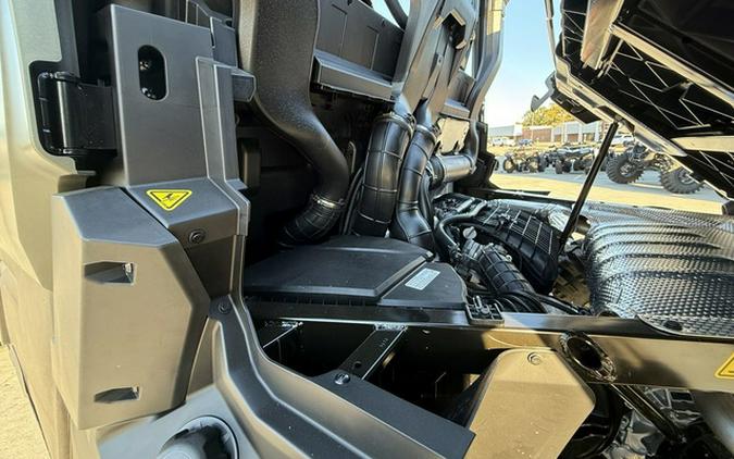 2026 Can-Am Defender MAX X Mr HD11 With Half-Doors