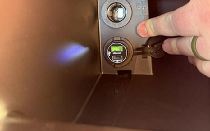 2026 Can-Am Defender MAX X Mr HD11 With Half-Doors