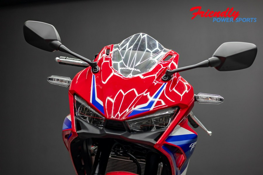 2025 HONDA CBR500R