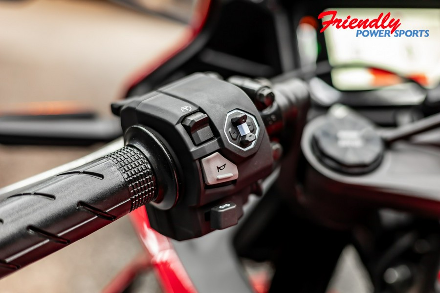 2025 HONDA CBR500R