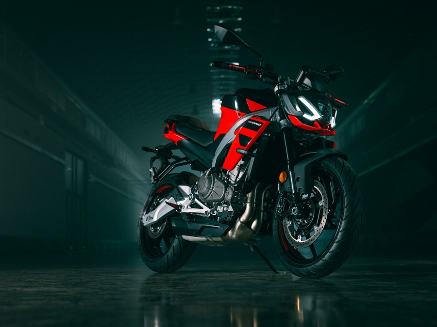 2026 Aprilia Tuono 457