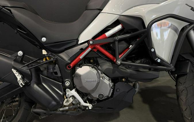 2020 Ducati Multistrada 950 S Spoked Wheels Glossy Grey