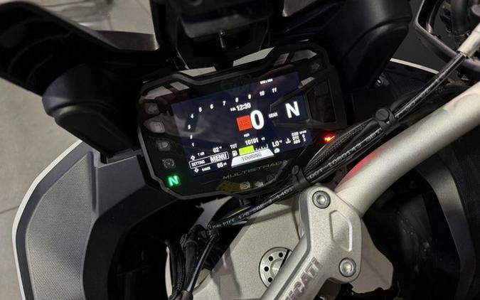 2020 Ducati Multistrada 950 S Spoked Wheels Glossy Grey