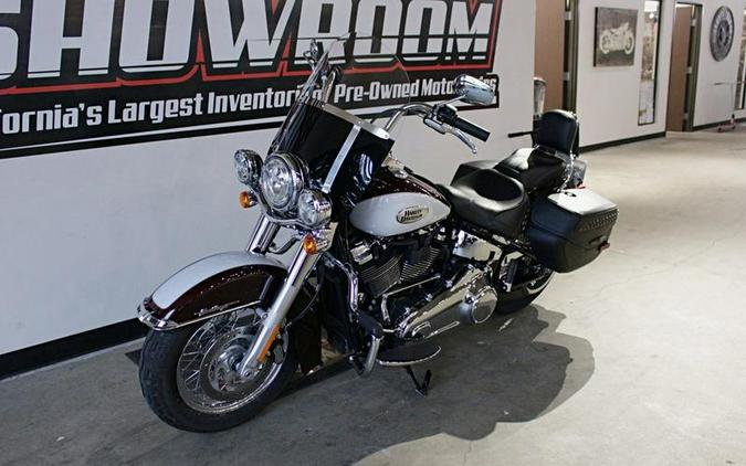 2021 Harley-Davidson® FLHC - Heritage Classic