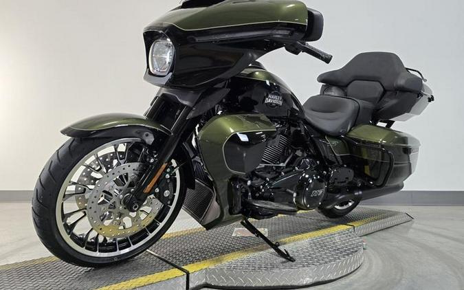 2026 Harley-Davidson® FLHXL - Street Glide® Limited