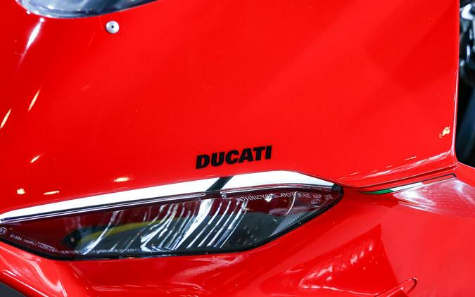 2025 Ducati Panigale V4 S