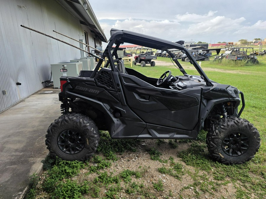 2022 Can-Am Maverick™ Trail DPS 1000
