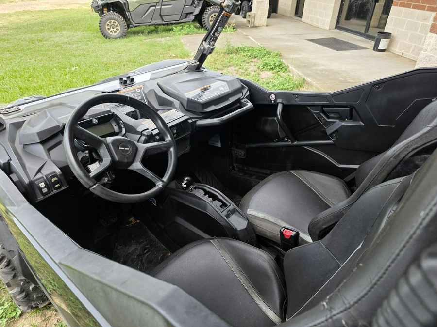 2022 Can-Am Maverick™ Trail DPS 1000
