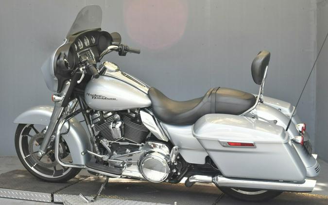 2020 Harley-Davidson Street Glide