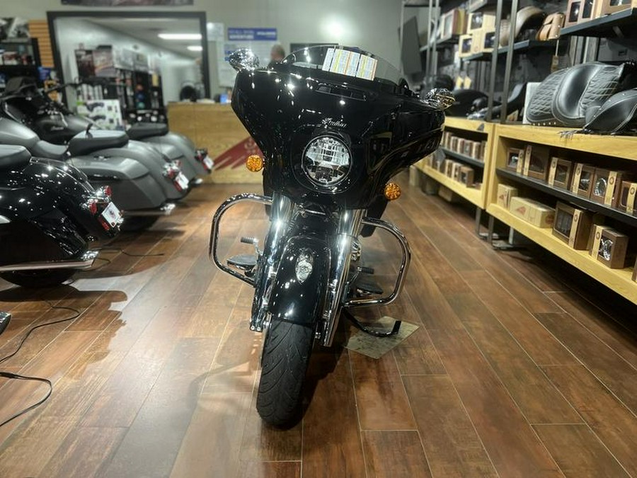 2023 Indian Motorcycle® Chieftain® Limited Black Metallic