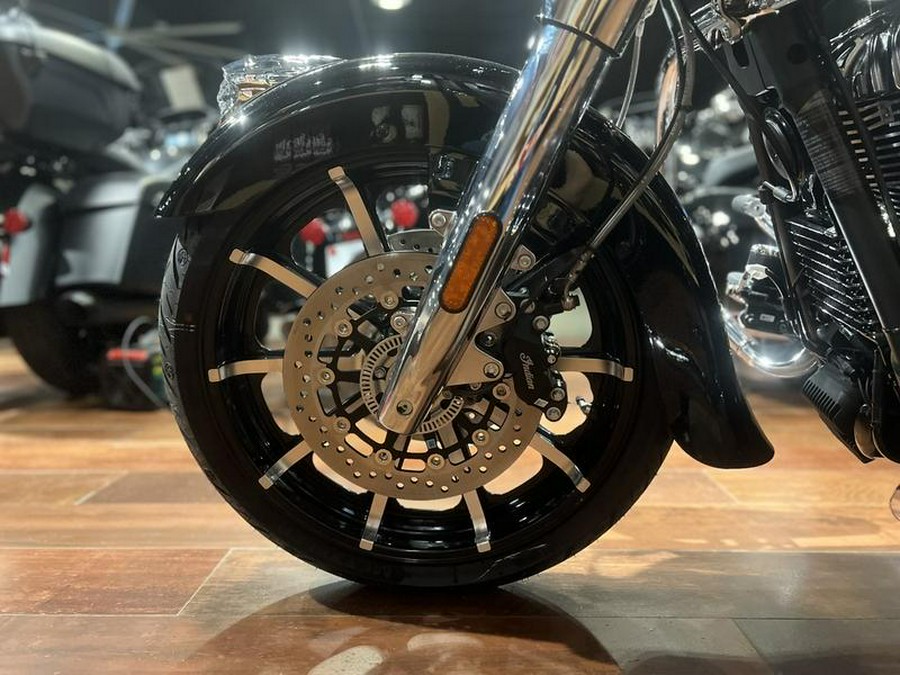 2023 Indian Motorcycle® Chieftain® Limited Black Metallic