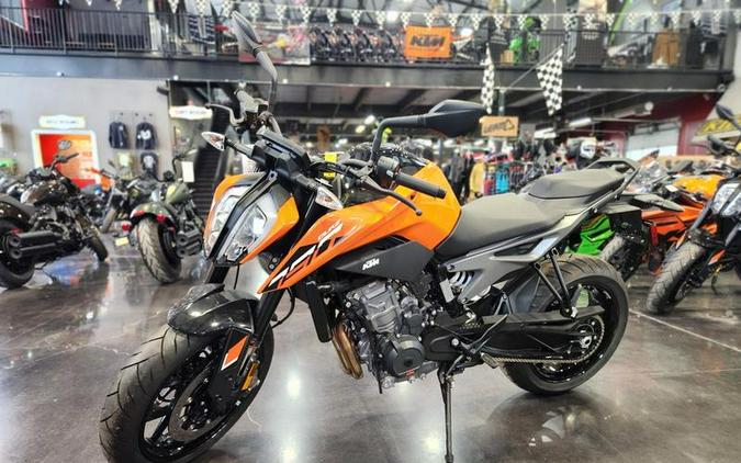 2024 KTM 790 Duke