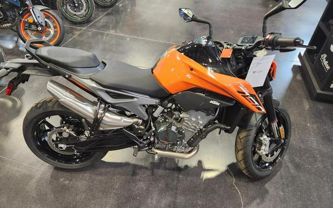 2024 KTM 790 Duke