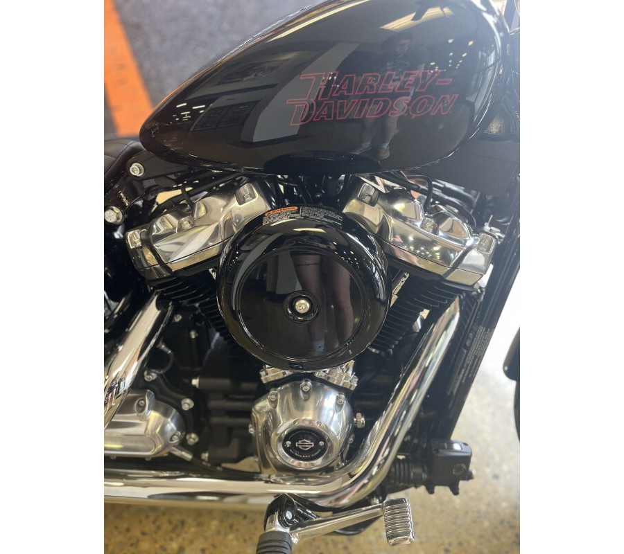 2024 Harley-Davidson Softail Standard Vivid Black